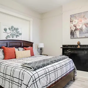 https://m1-central-location-in-the-fan-free-parking.top-richmond-hotels.com